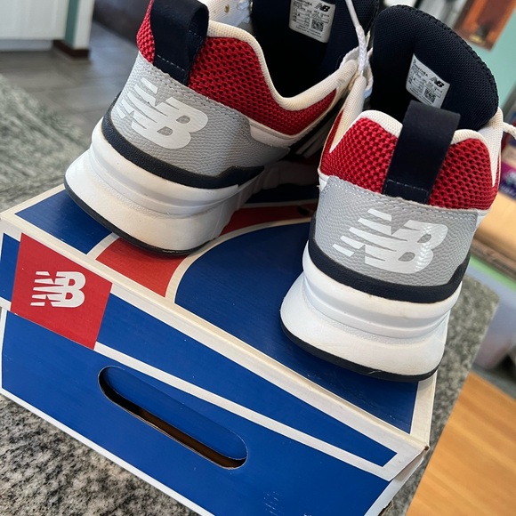 New Balance 997H - Picture 5 of 6